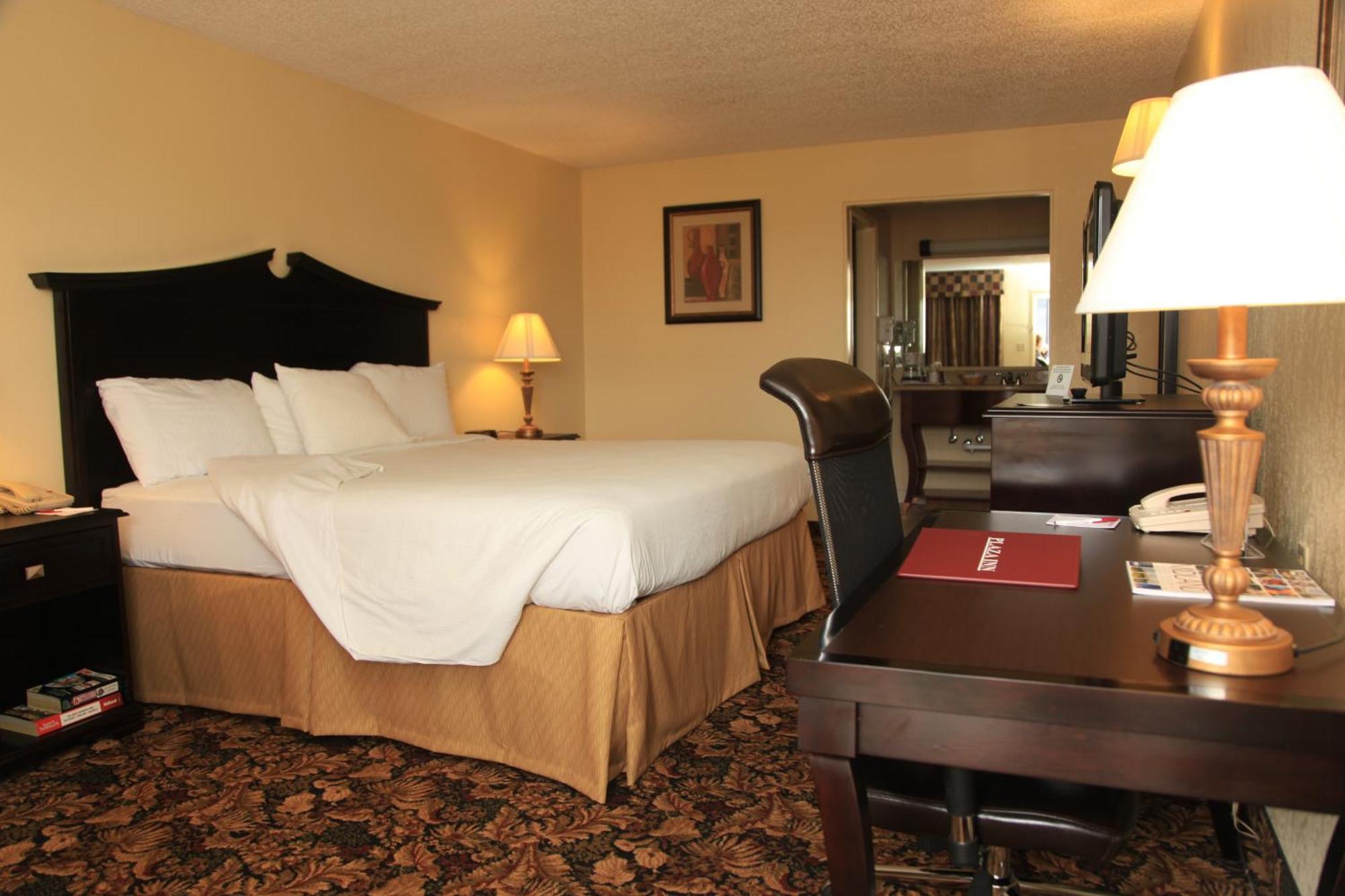 Plaza Inn Midland Bagian luar foto